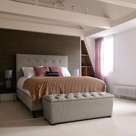 Vila Cambridge House Bath Exteriér fotografie